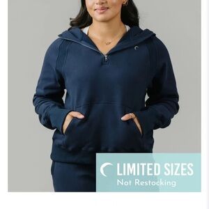 ZYIA Navy Women's Sweater